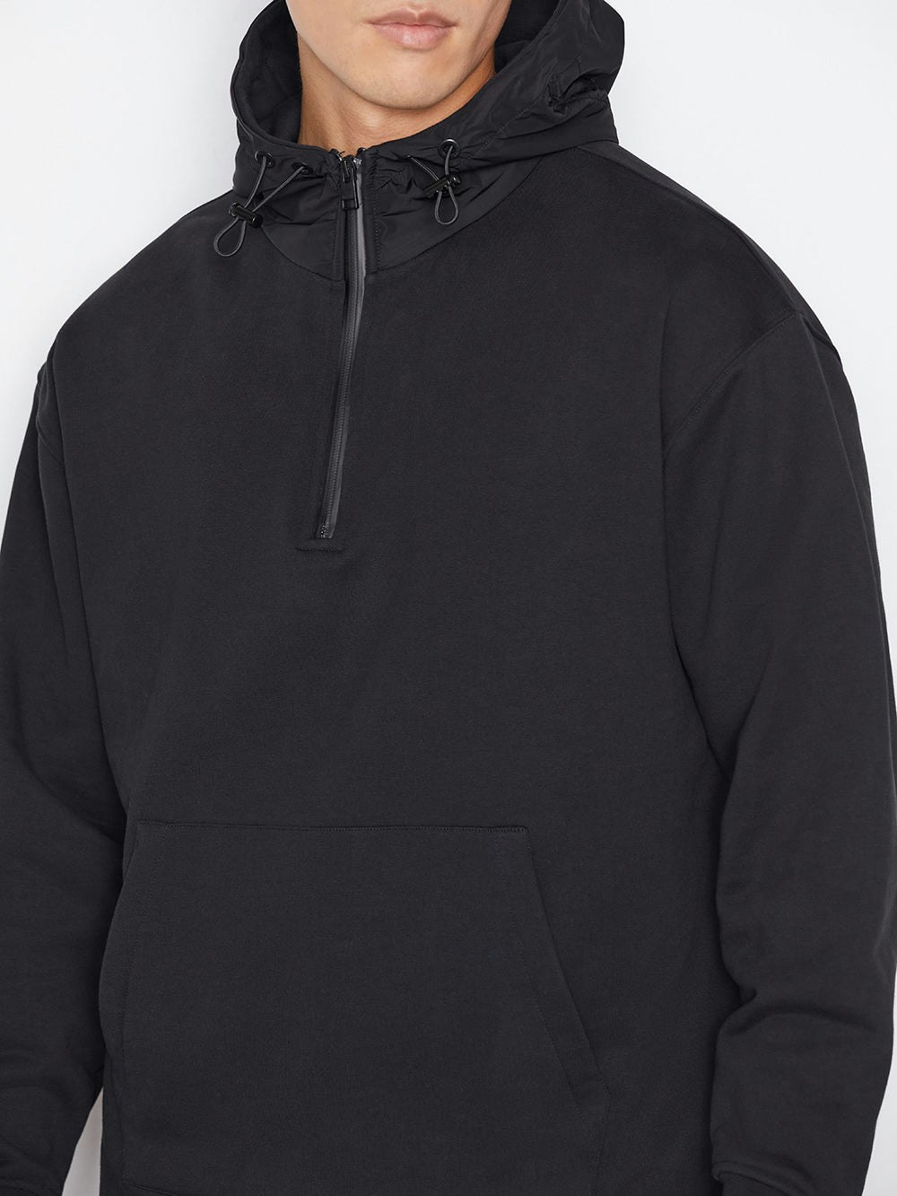 sweatshirt detail view alt:size alt:fit1
